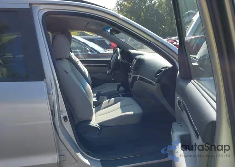 2009 Hyundai Santa Fe Gls from USA, damaged, VIN 5NMSG13D09H270674